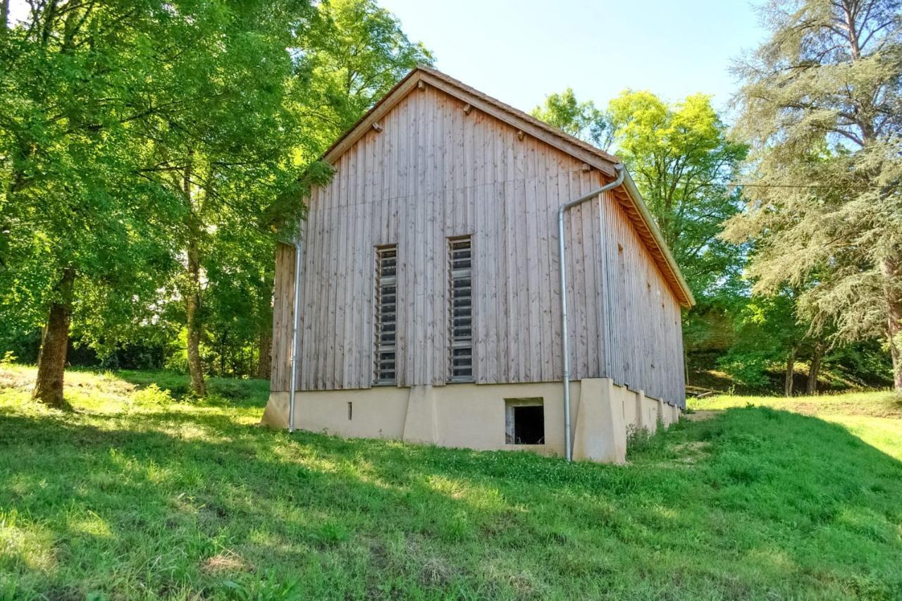 Ancienne Sechoir A Tabac Idealement Place A Limeuil Pour 4 Dans La Nature Villa Exterior foto